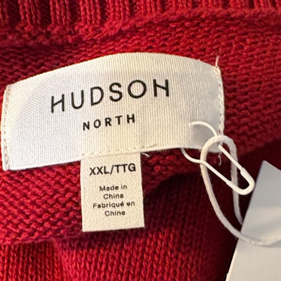 Hudson North Cotton V-Neck Sweater in Red with White Trim NWT Size XXL - Picture 5 of 9